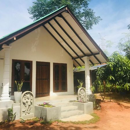 The Wild Culture Hotel Sigiriya Exterior photo